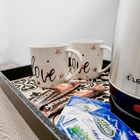 Alv Rent Rooms Vlore Ngoại thất bức ảnh