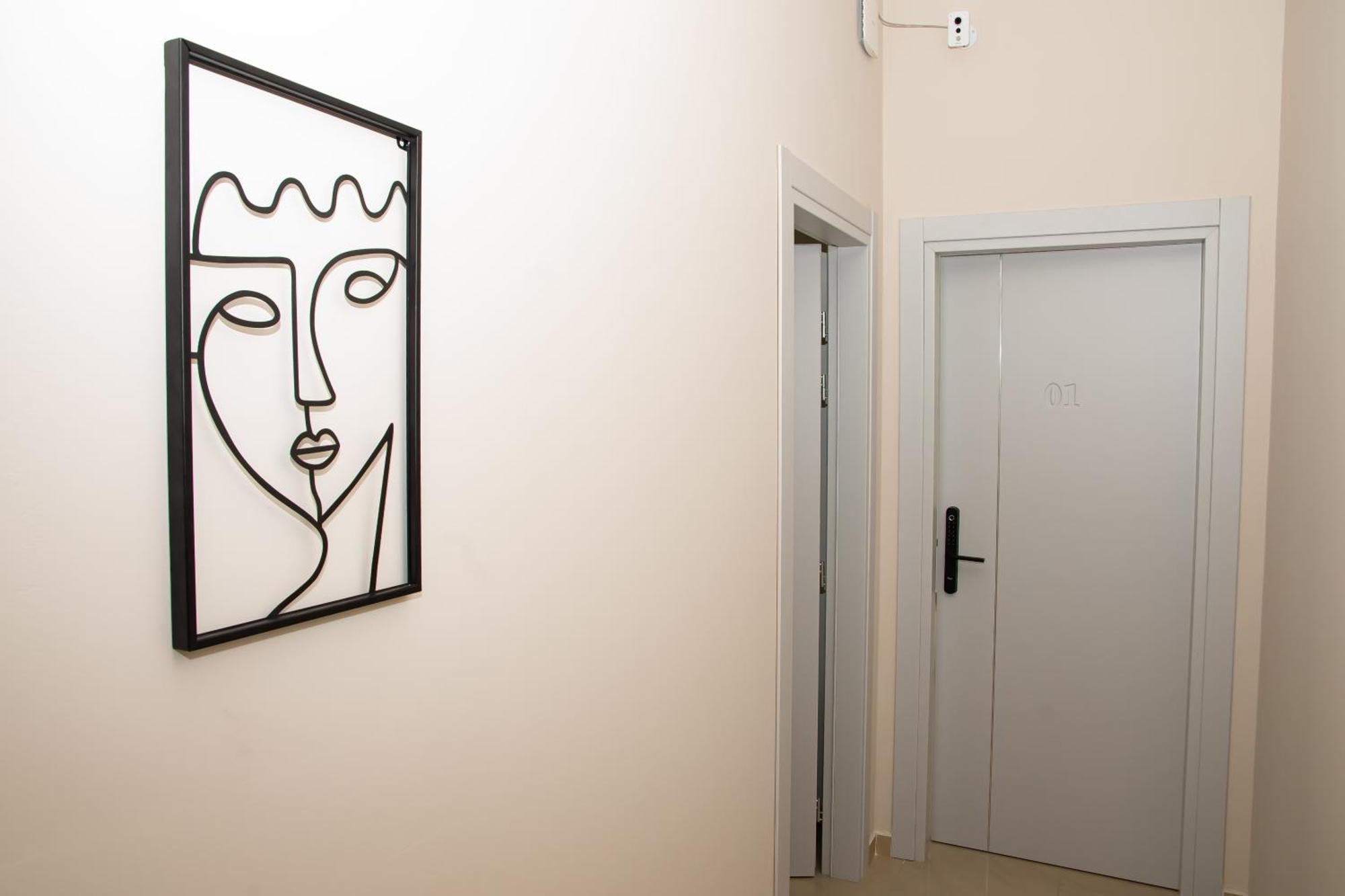 Alv Rent Rooms Vlore Ngoại thất bức ảnh