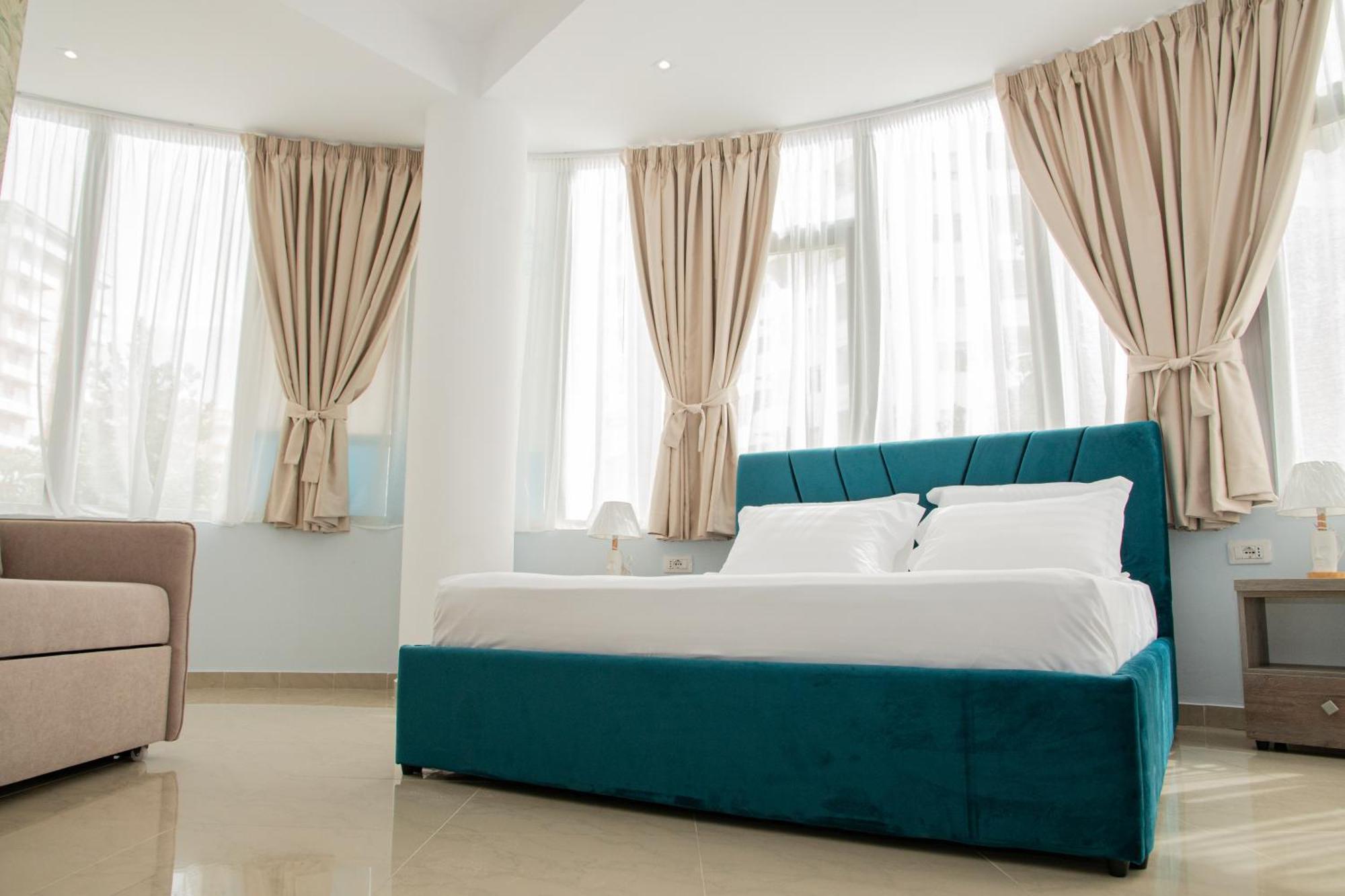 Alv Rent Rooms Vlore Ngoại thất bức ảnh